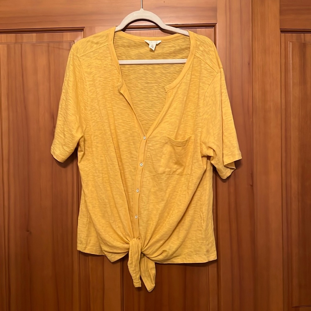 Caslon front tie shirt